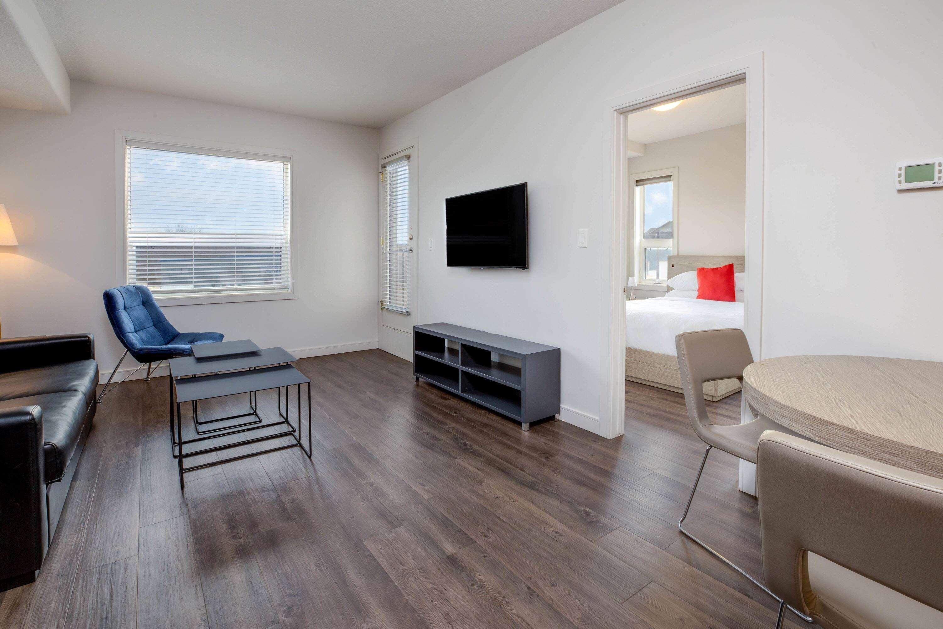 Ramada By Wyndham Fort Mcmurray Zewnętrze zdjęcie