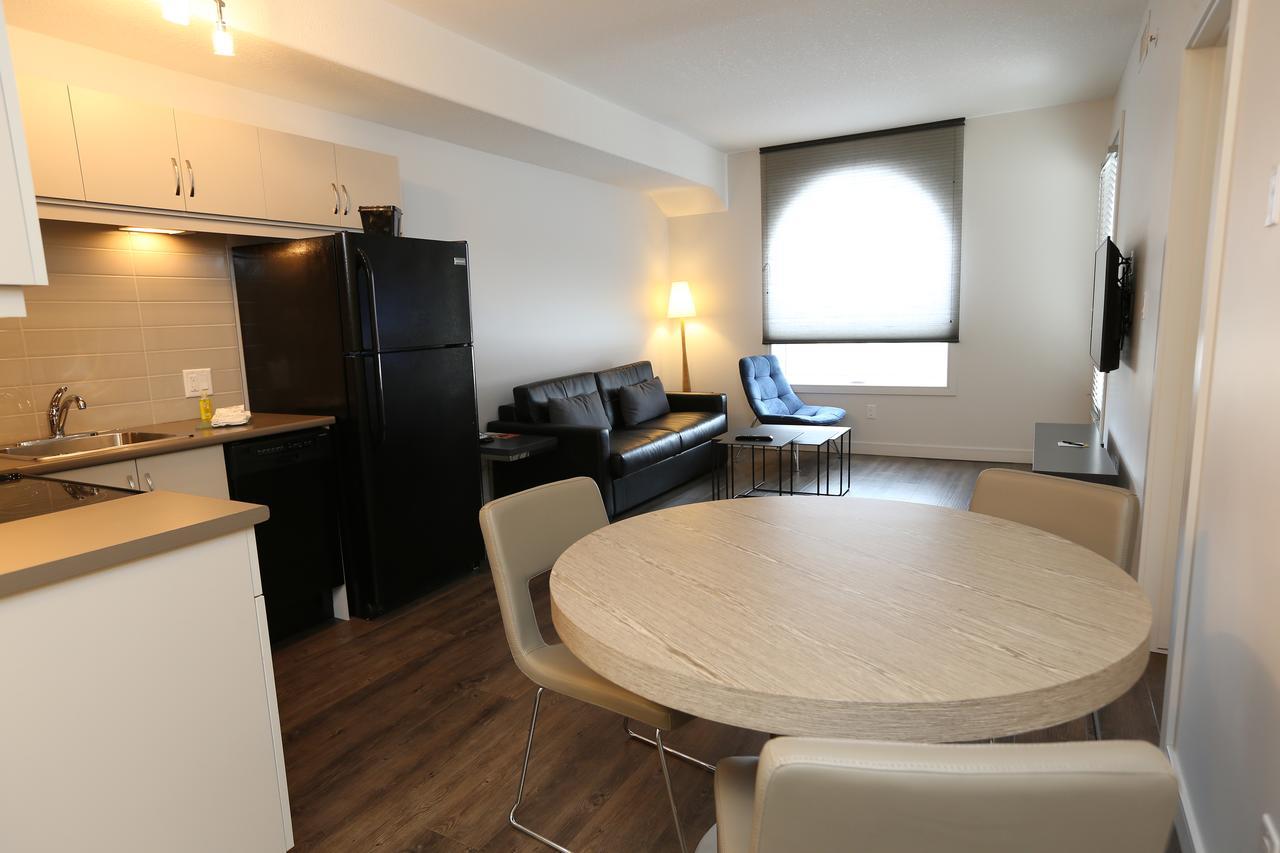 Ramada By Wyndham Fort Mcmurray Zewnętrze zdjęcie