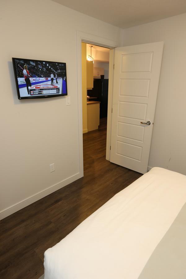 Ramada By Wyndham Fort Mcmurray Zewnętrze zdjęcie