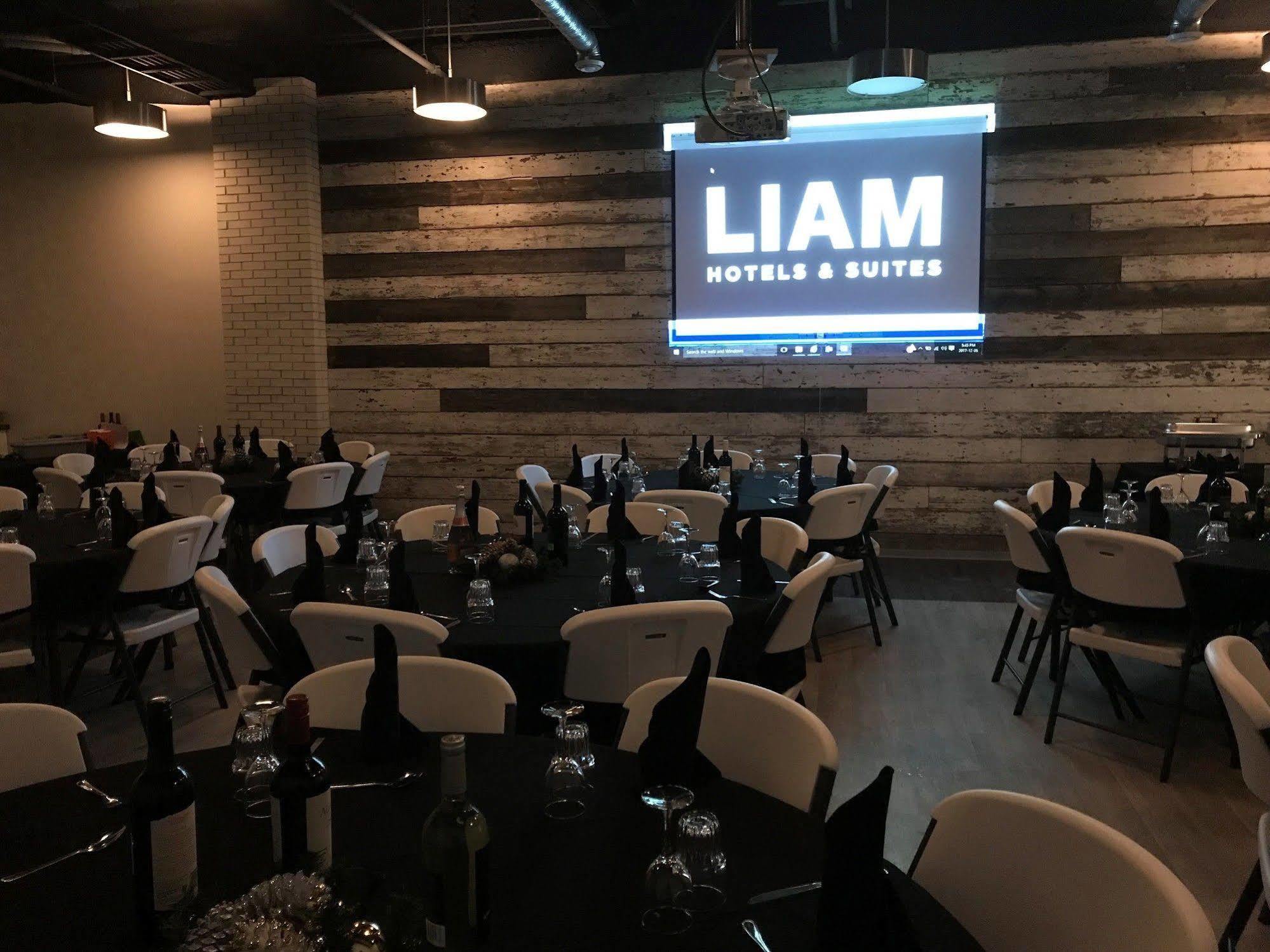 Ramada By Wyndham Fort Mcmurray Zewnętrze zdjęcie