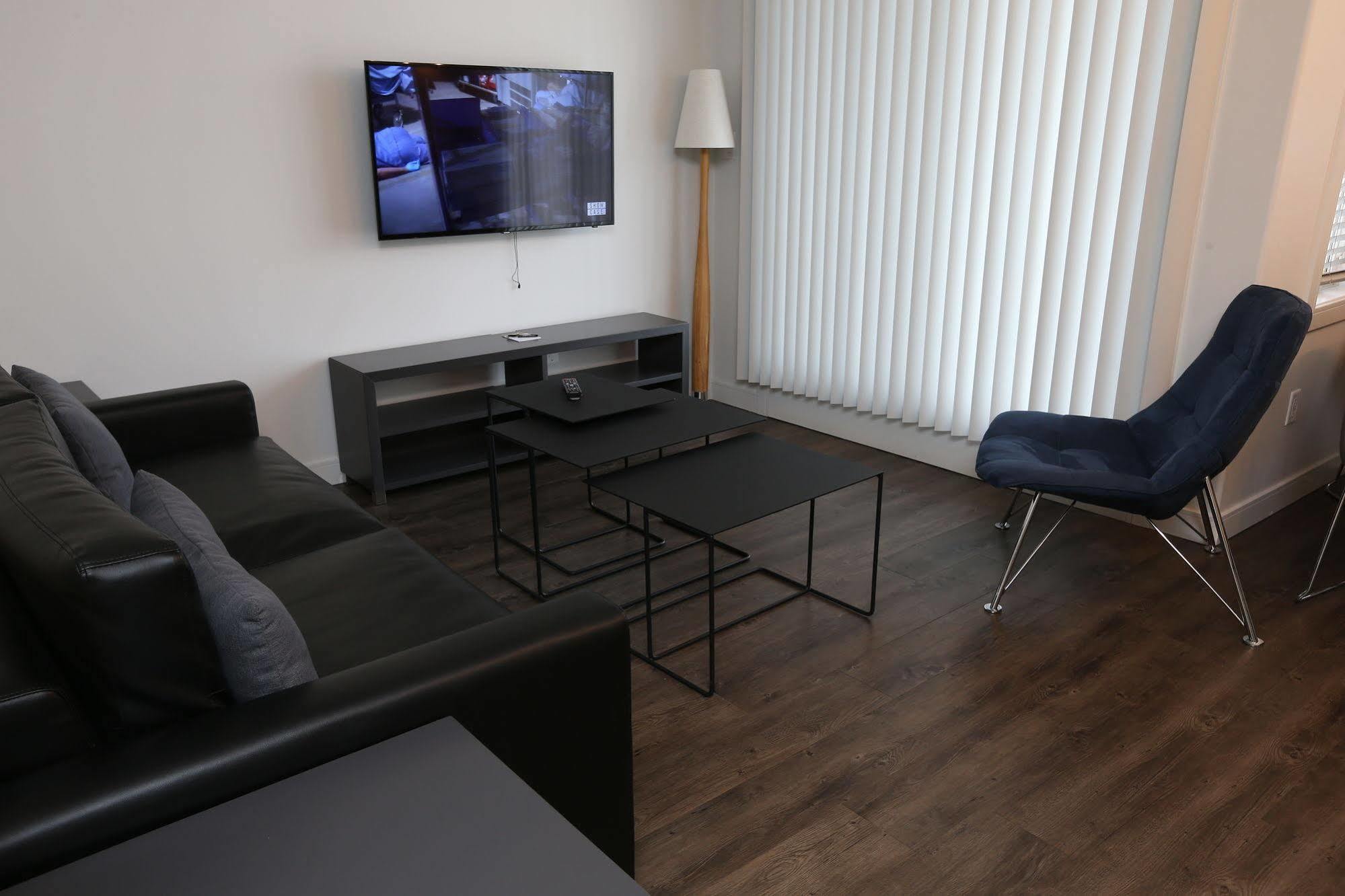 Ramada By Wyndham Fort Mcmurray Zewnętrze zdjęcie